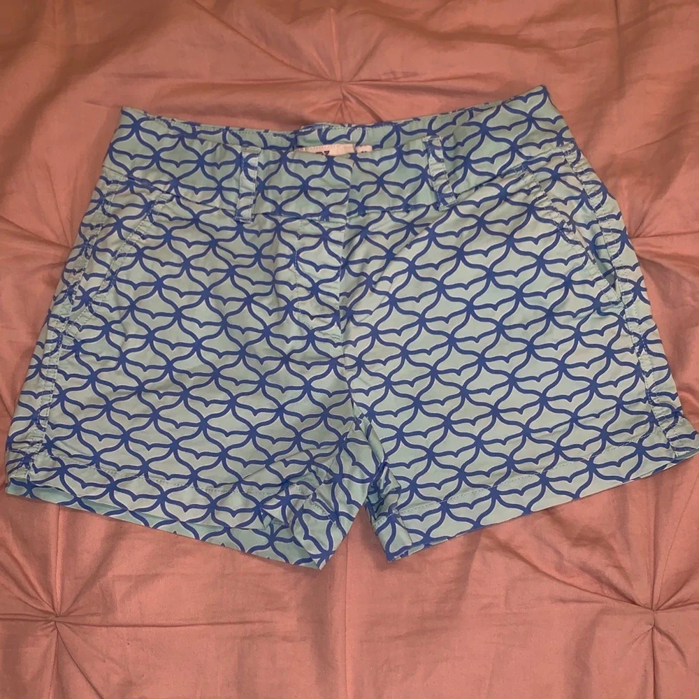 Vineyard Vines Women's Whale Tail Dayboat Shorts Crystal Blue 00
